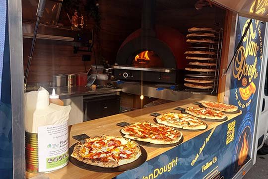 Party Pizza-Catering Pizza Van Hire for Birthday, Hen Party, Baby Shower, Engagements